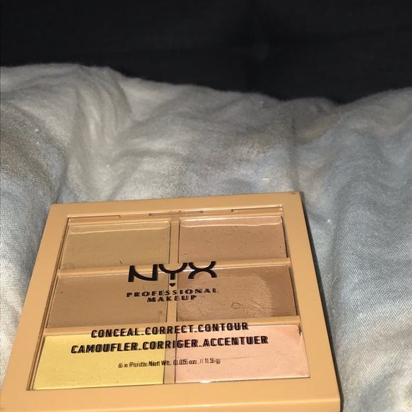 NYX corrector, concealer and contour palette. Make-up. - Picture 4 of 4